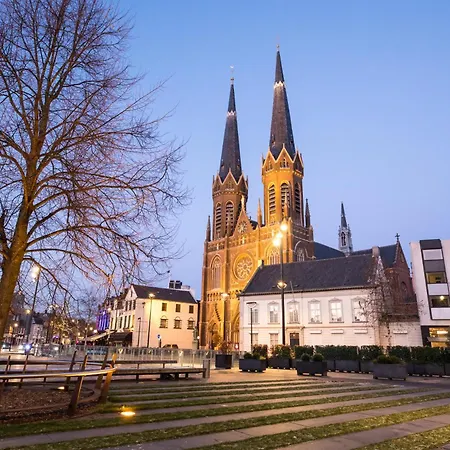 Stylish Near Center & Efteling *